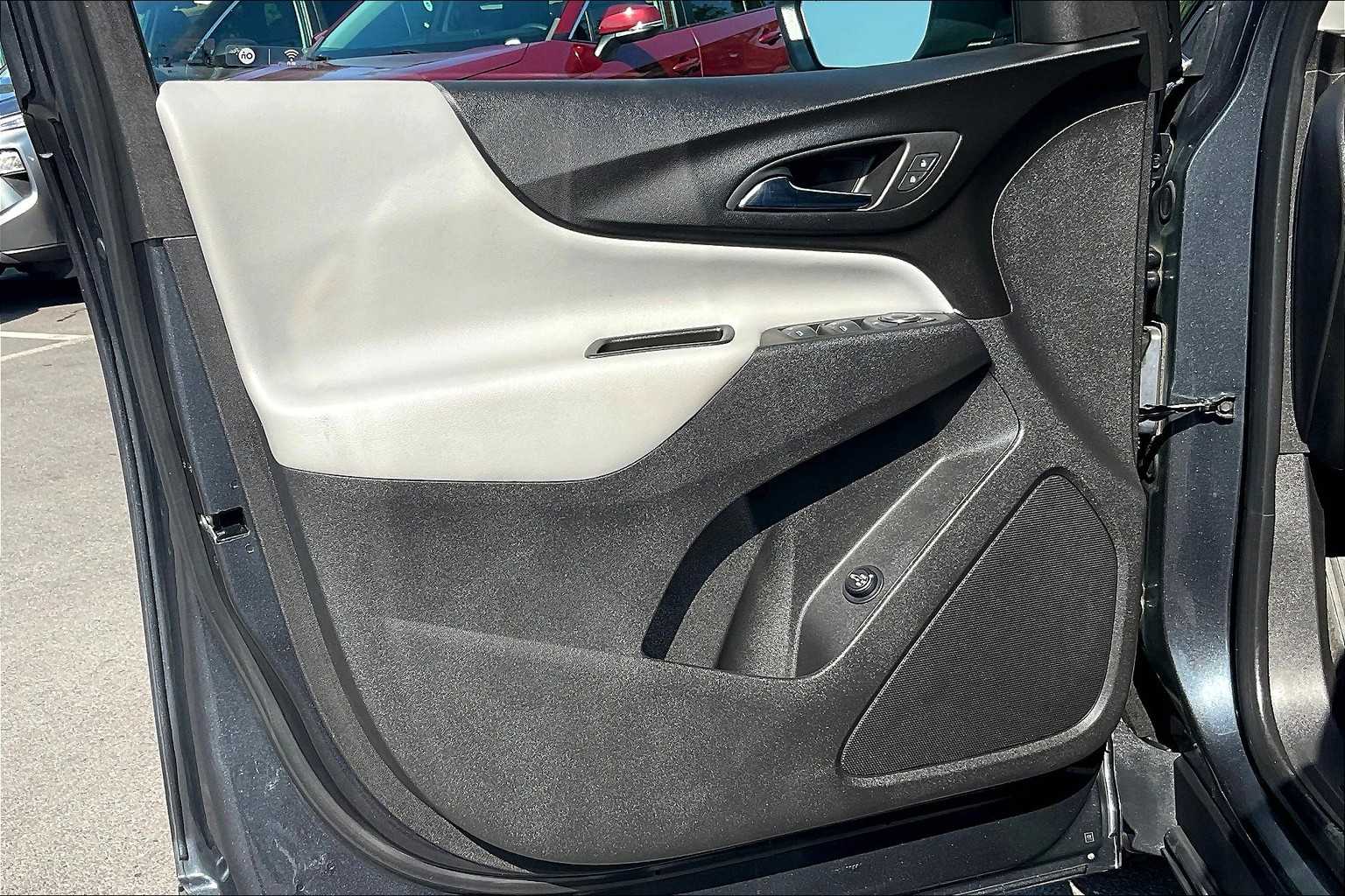 2023 Chevrolet Equinox LT - Photo 9