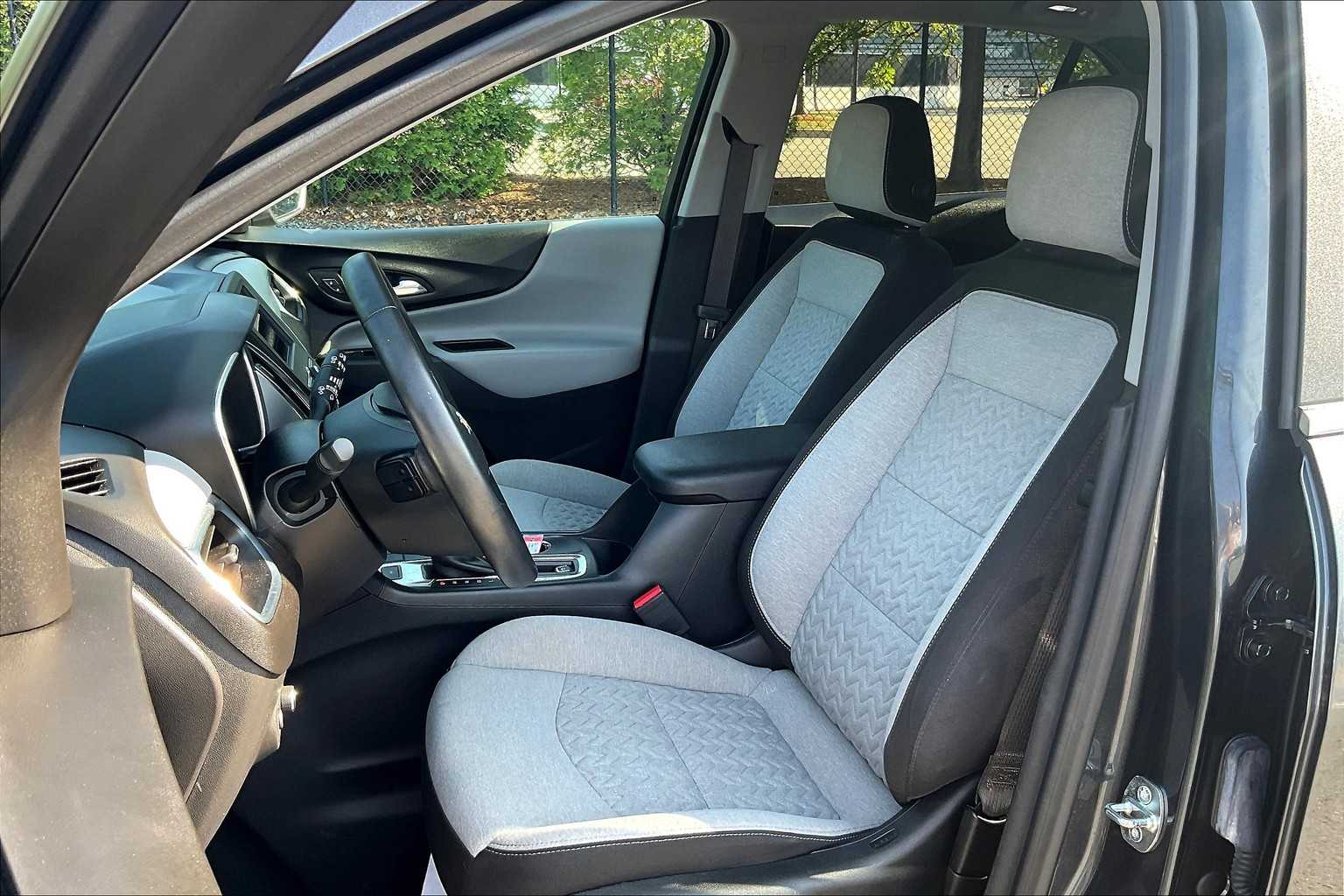 2023 Chevrolet Equinox LT - Photo 10