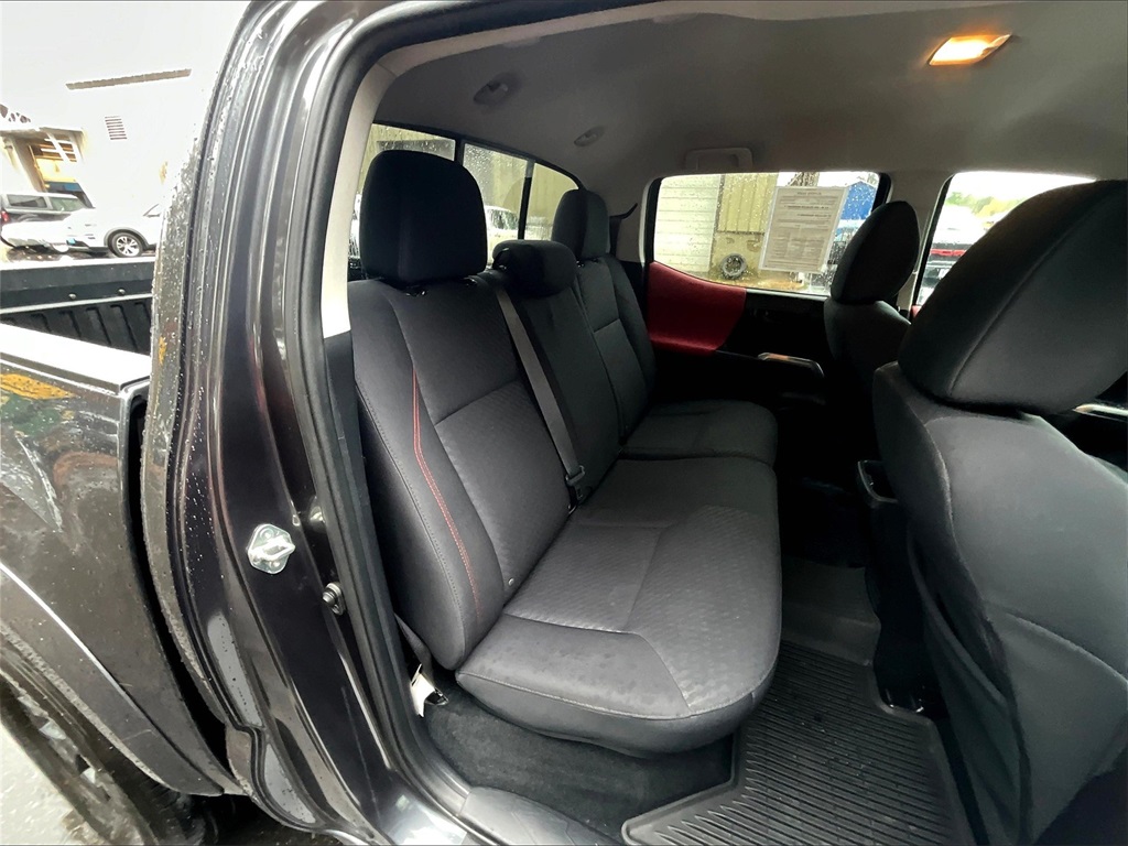 2021 Toyota Tacoma SR5 - Photo 16