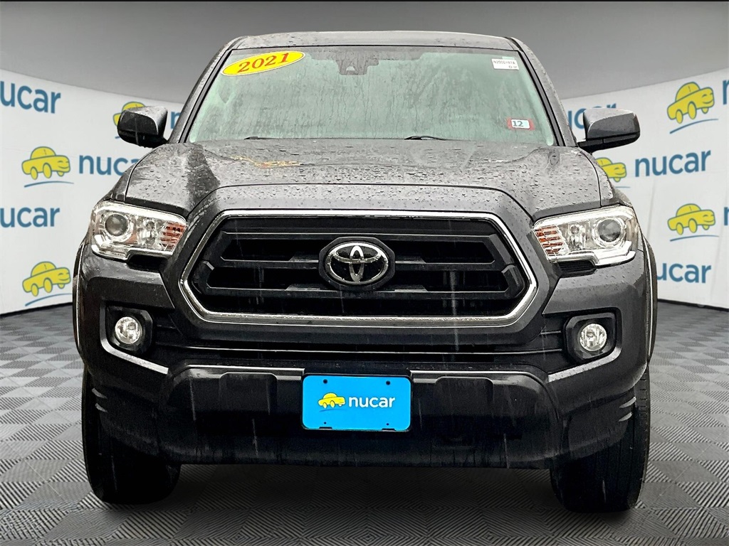 2021 Toyota Tacoma SR5 - Photo 2