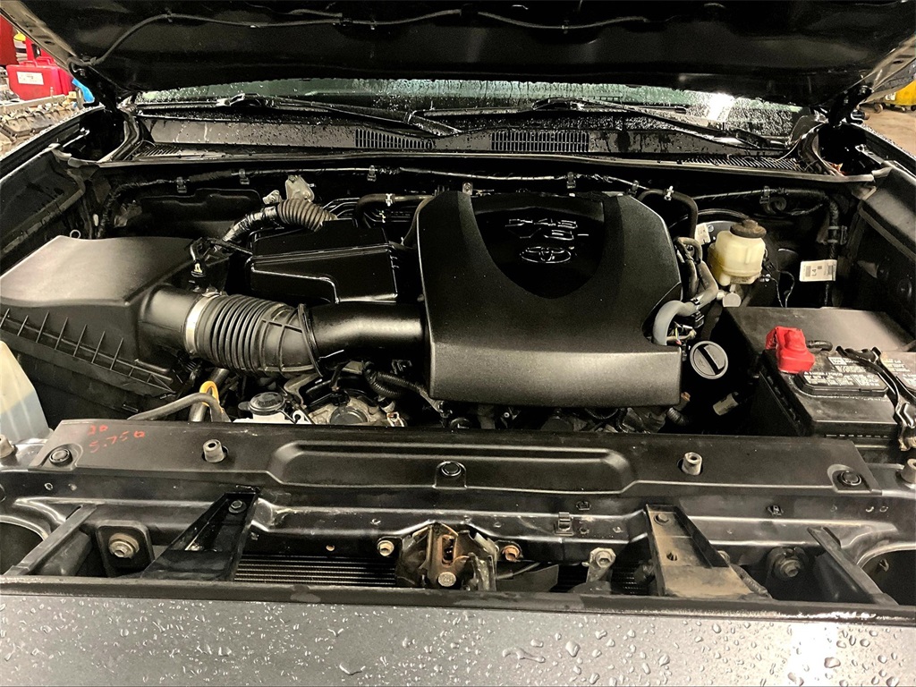 2021 Toyota Tacoma SR5 - Photo 35