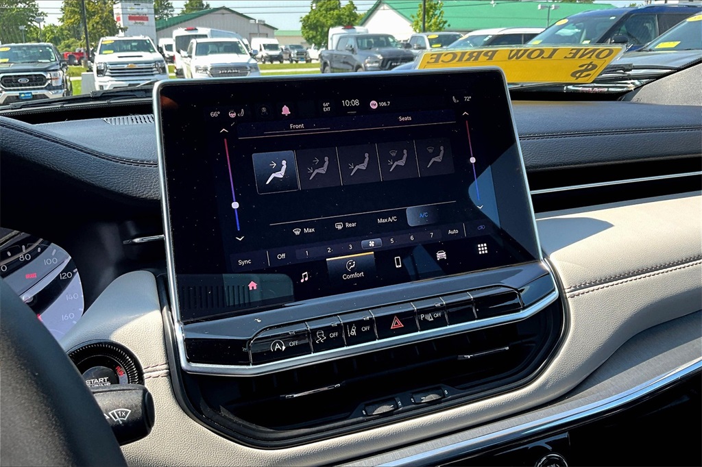 2024 Jeep Compass Limited - Photo 18