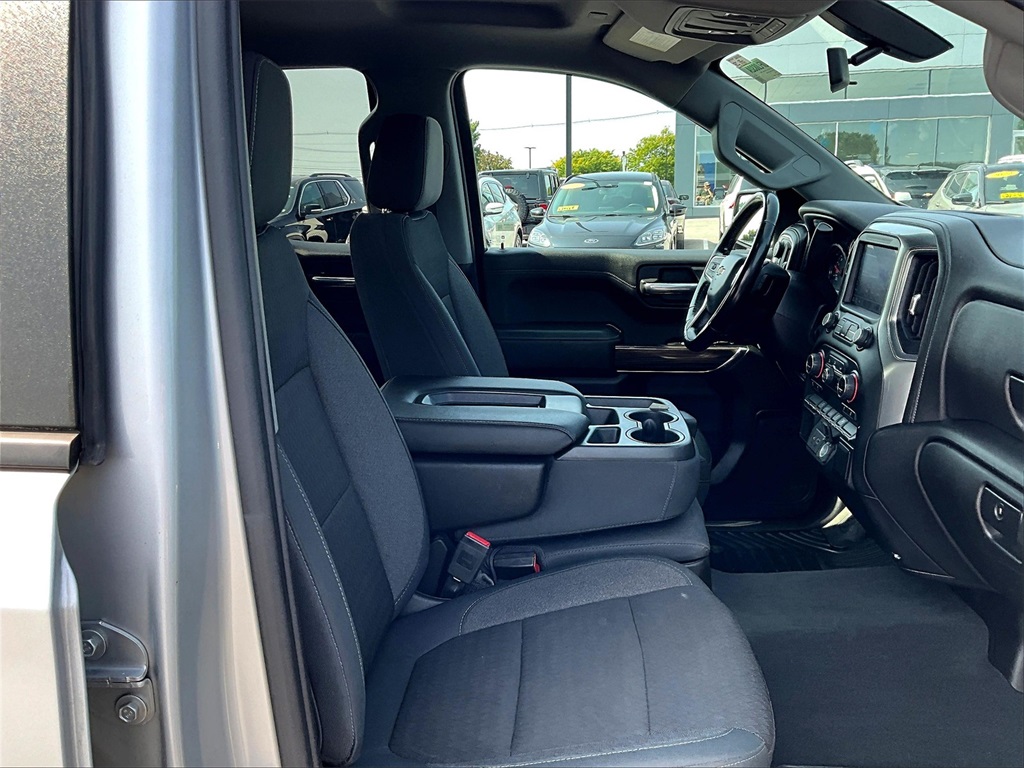 2019 Chevrolet Silverado 1500 LT - Photo 11