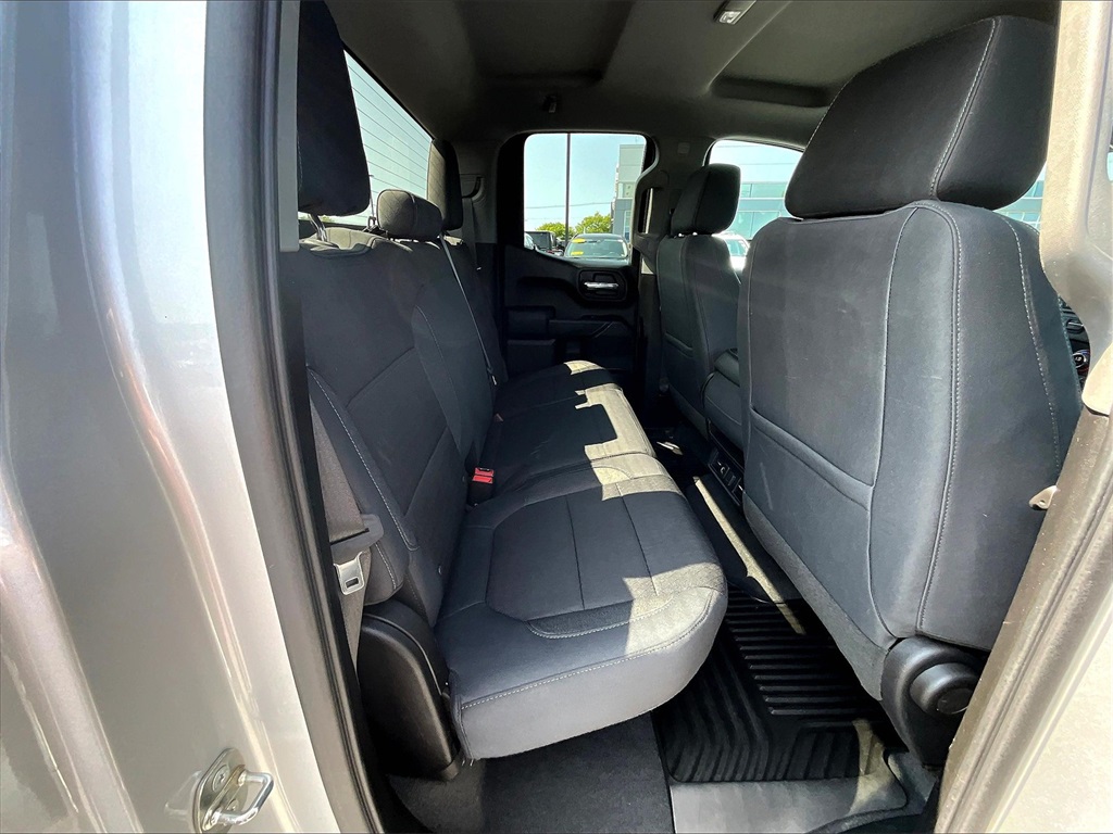 2019 Chevrolet Silverado 1500 LT - Photo 16