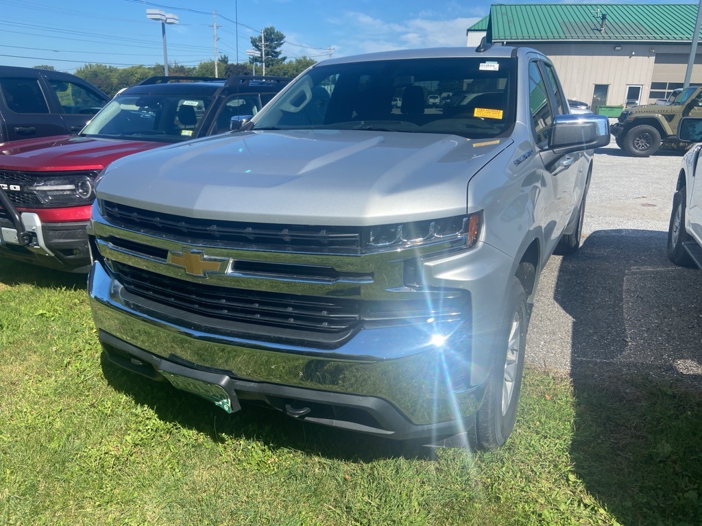 2019 Chevrolet Silverado 1500 LT - Photo 2