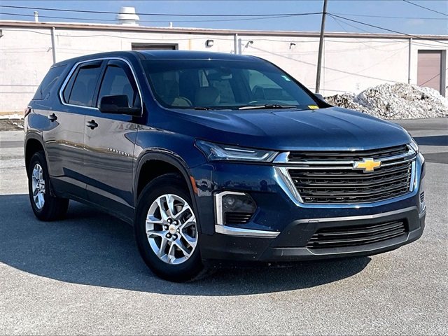 2022 Chevrolet Traverse LS