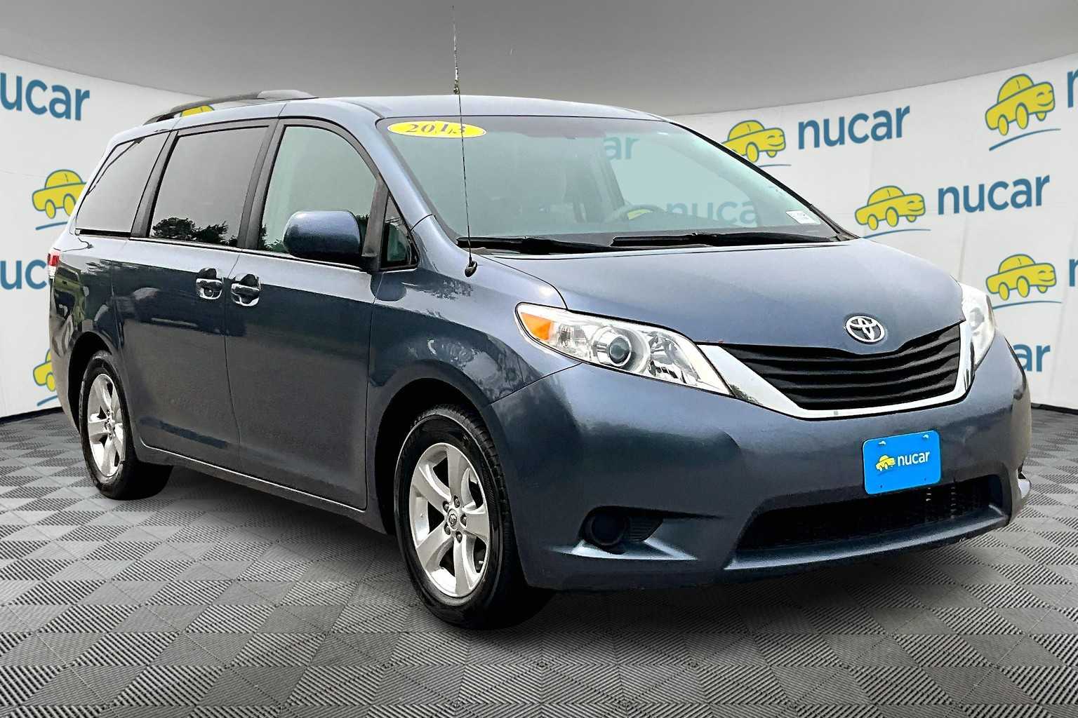 2013 Toyota Sienna LE