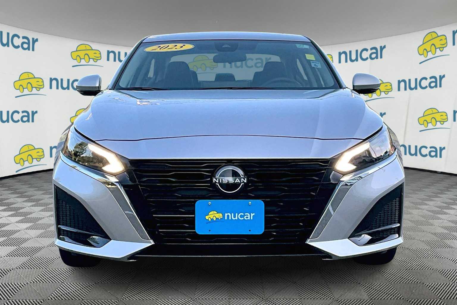 2023 Nissan Altima 2.5 SL - Photo 2