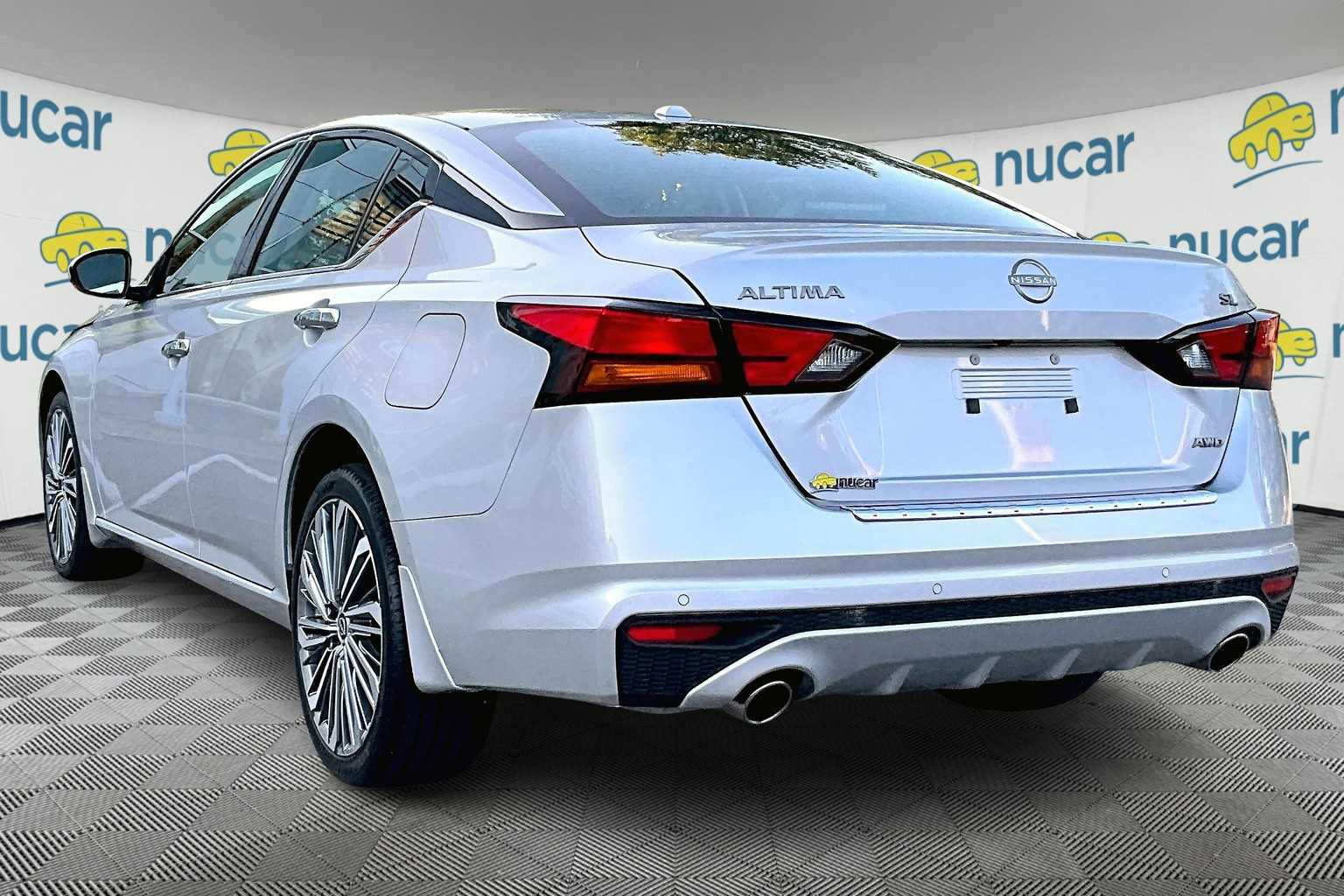2023 Nissan Altima 2.5 SL - Photo 4