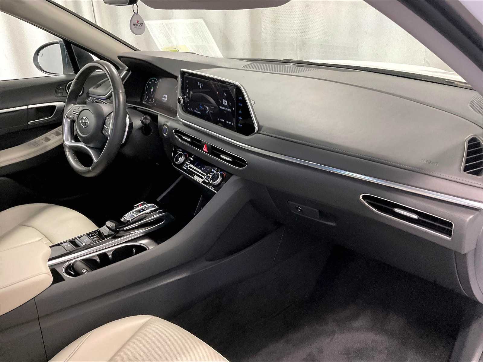 2021 Hyundai Sonata Hybrid Limited - Photo 14