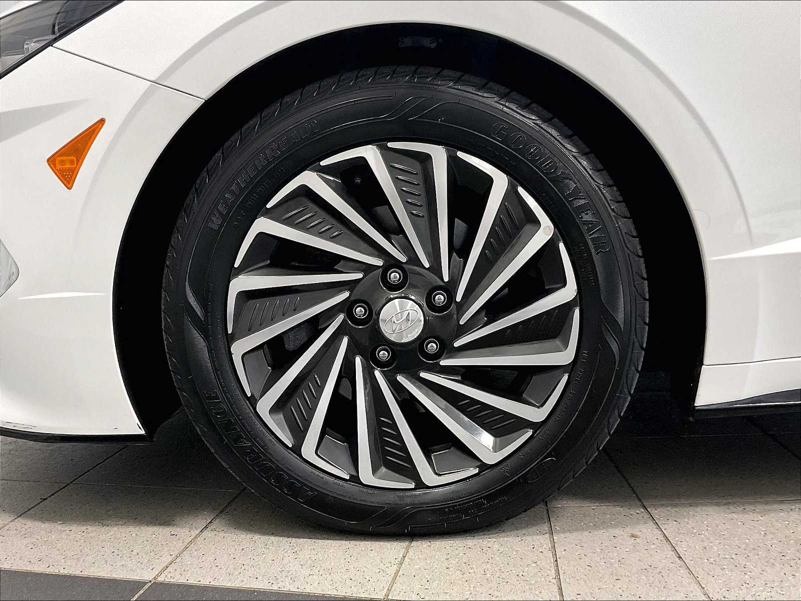 2021 Hyundai Sonata Hybrid Limited - Photo 7