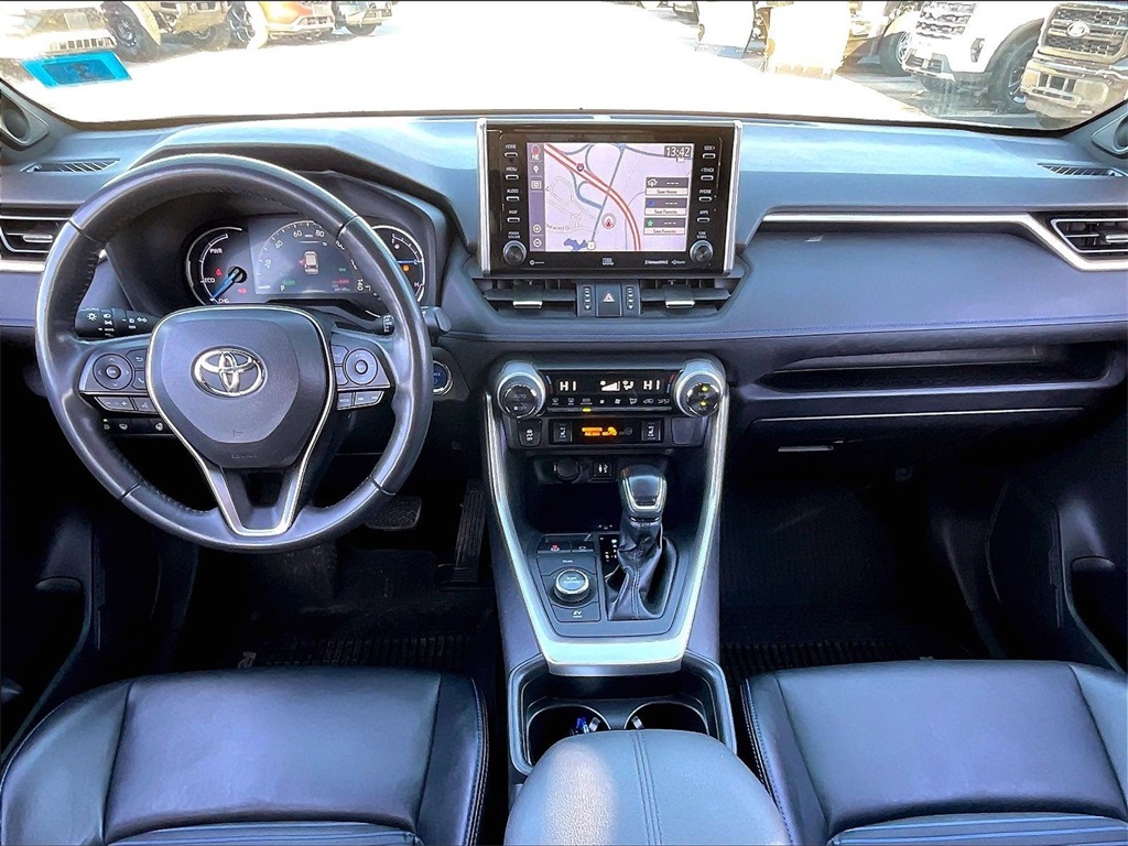 2019 Toyota RAV4 Hybrid XSE - Photo 20