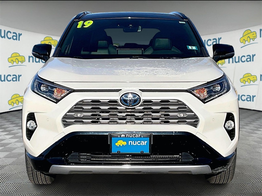 2019 Toyota RAV4 Hybrid XSE - Photo 2