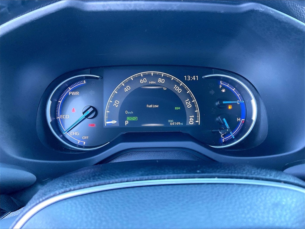 2019 Toyota RAV4 Hybrid XSE - Photo 24