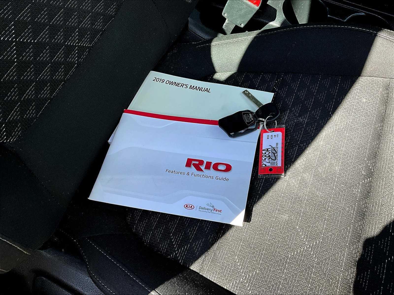 2019 Kia Rio LX - Photo 30