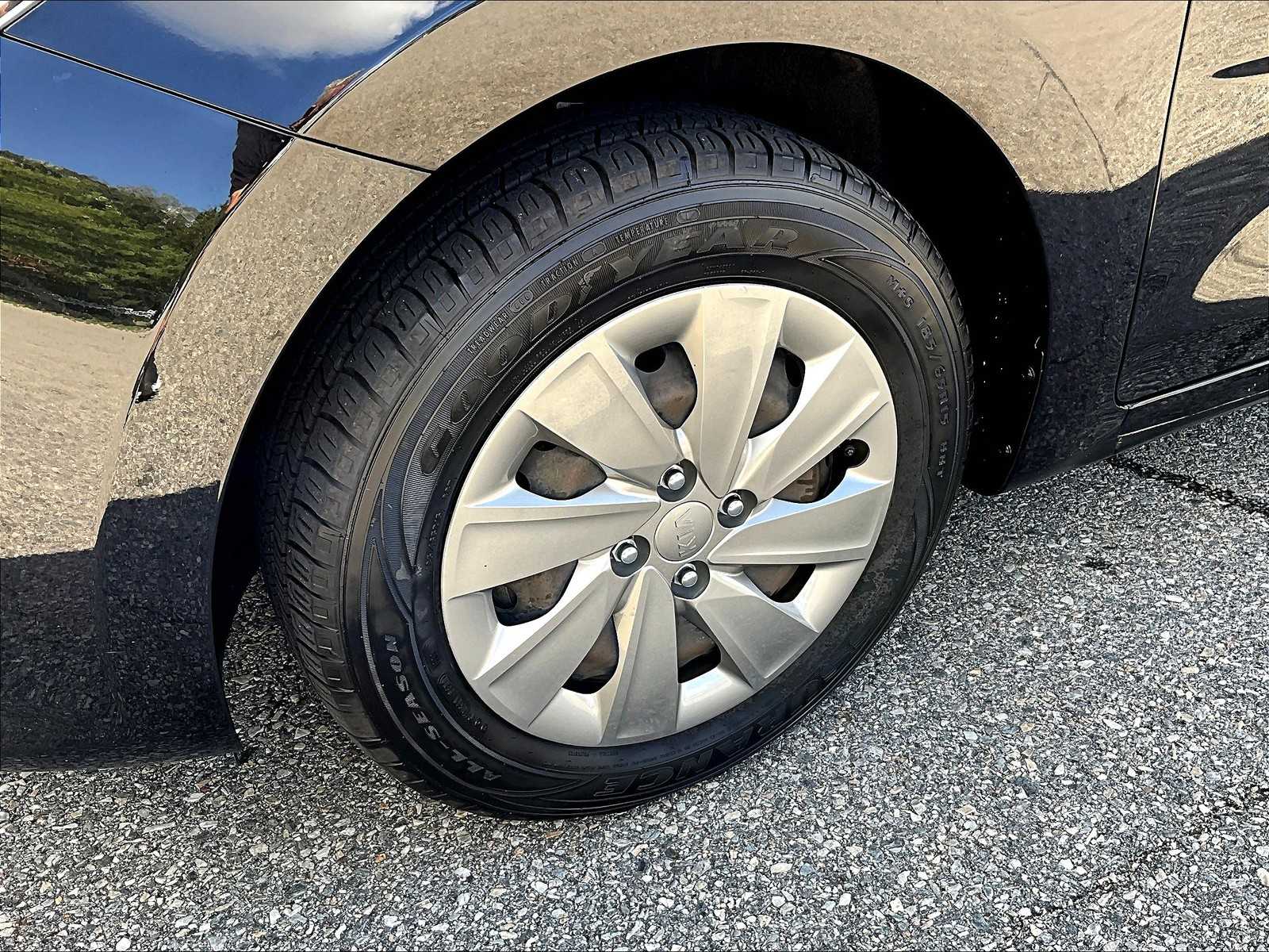 2019 Kia Rio LX - Photo 7