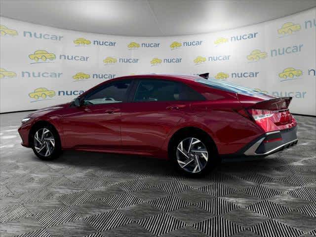 2025 Hyundai Elantra SEL Sport - Photo 15