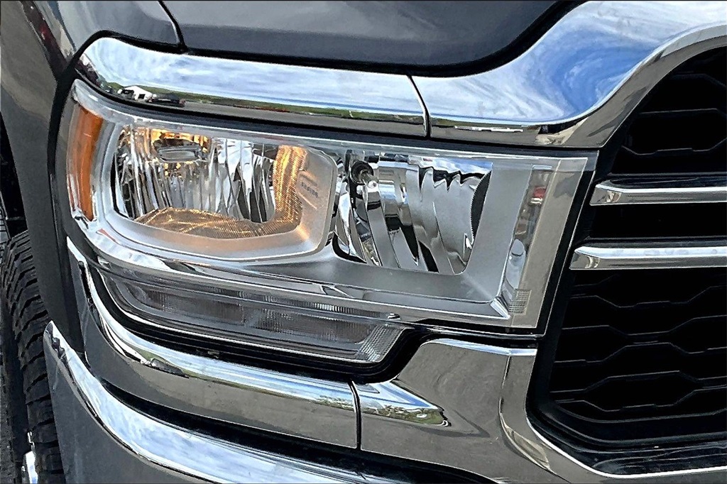 2021 Ram 2500 Tradesman - Photo 32