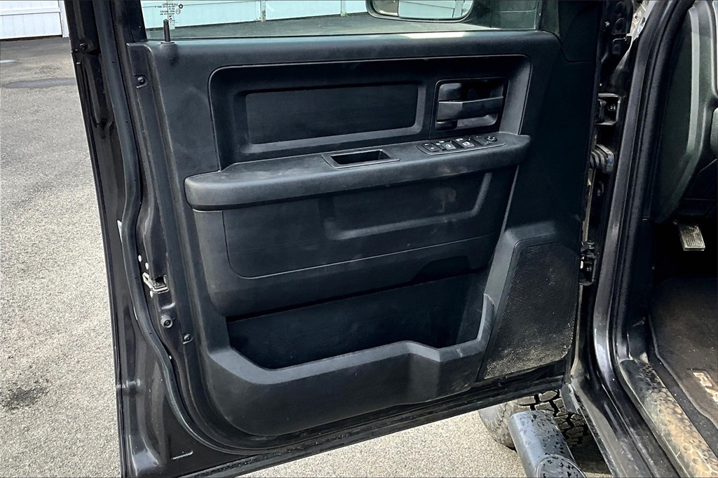 2021 Ram 2500 Tradesman - Photo 9