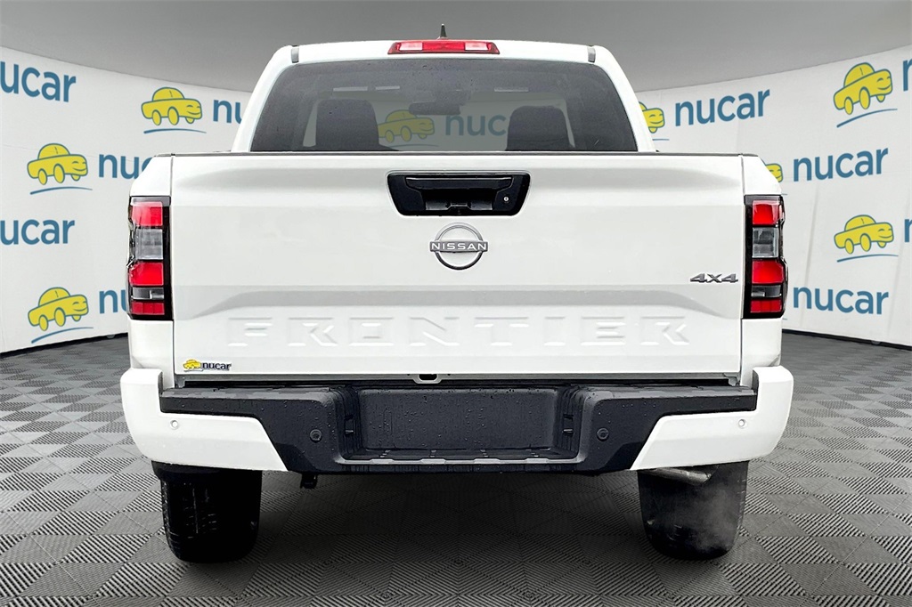 2025 Nissan Frontier SV - Photo 5