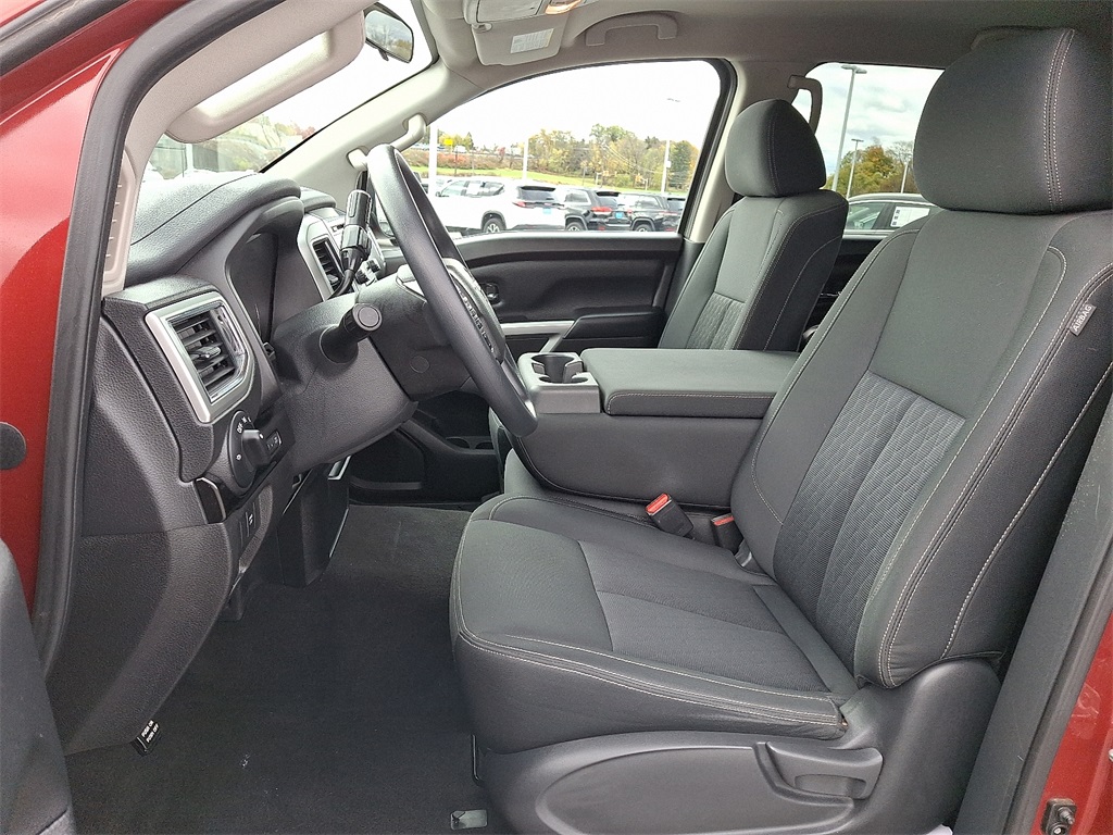 2018 Nissan Titan SV - Photo 14