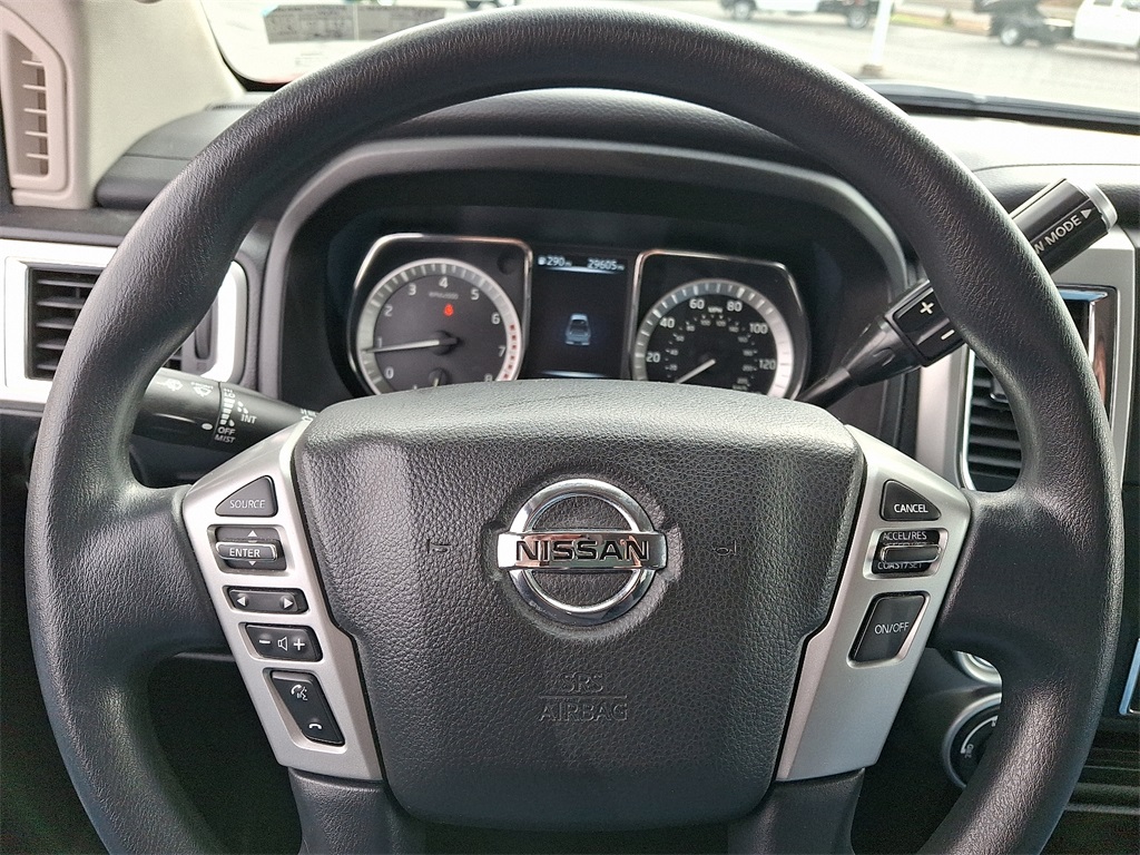 2018 Nissan Titan SV - Photo 18