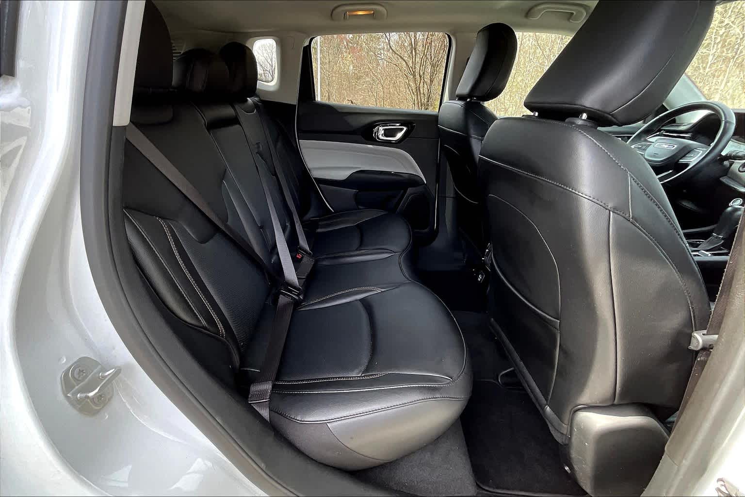 2022 Jeep Compass Limited - Photo 16