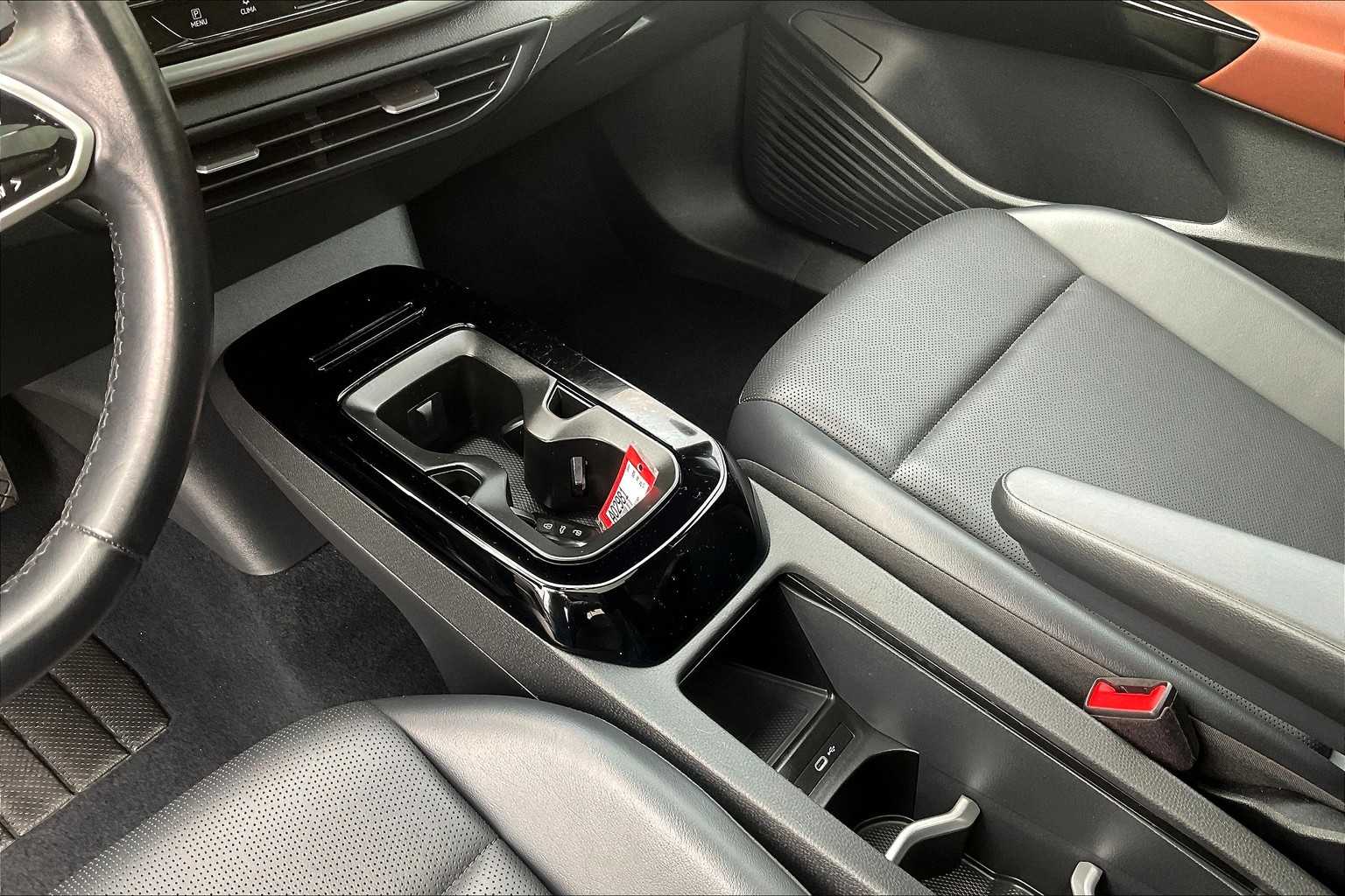 2021 Volkswagen ID.4 Pro S - Photo 20