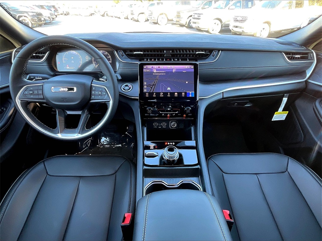 2025 Jeep Grand Cherokee L Limited - Photo 12