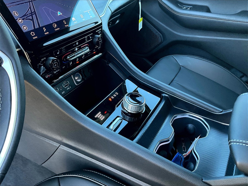 2025 Jeep Grand Cherokee L Limited - Photo 14