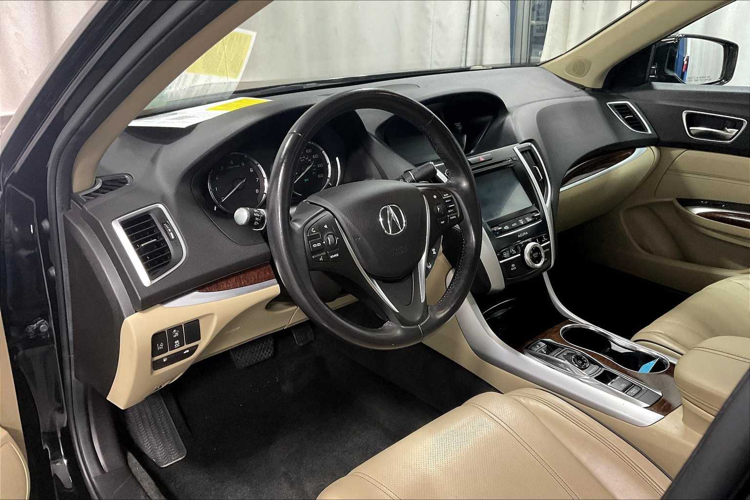 2018 Acura TLX w/Technology Pkg - Photo 8
