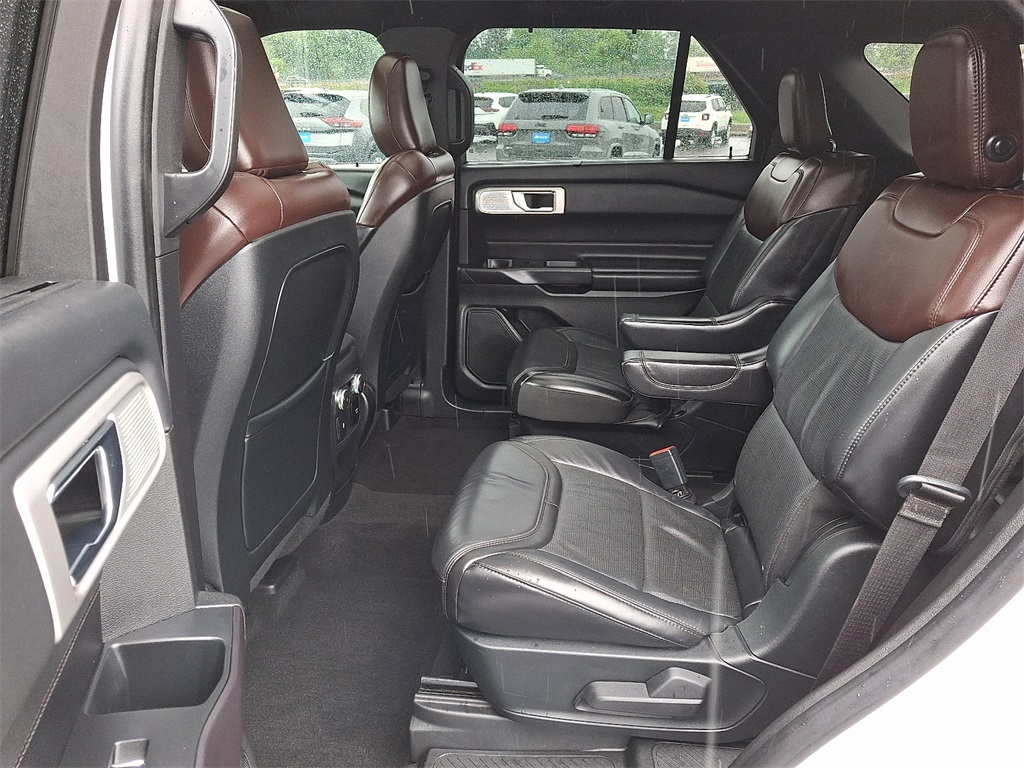 2020 Ford Explorer Platinum - Photo 11