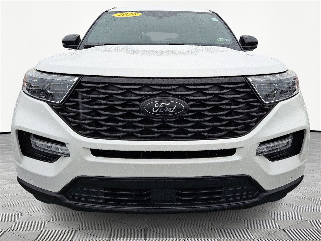 2020 Ford Explorer Platinum - Photo 2