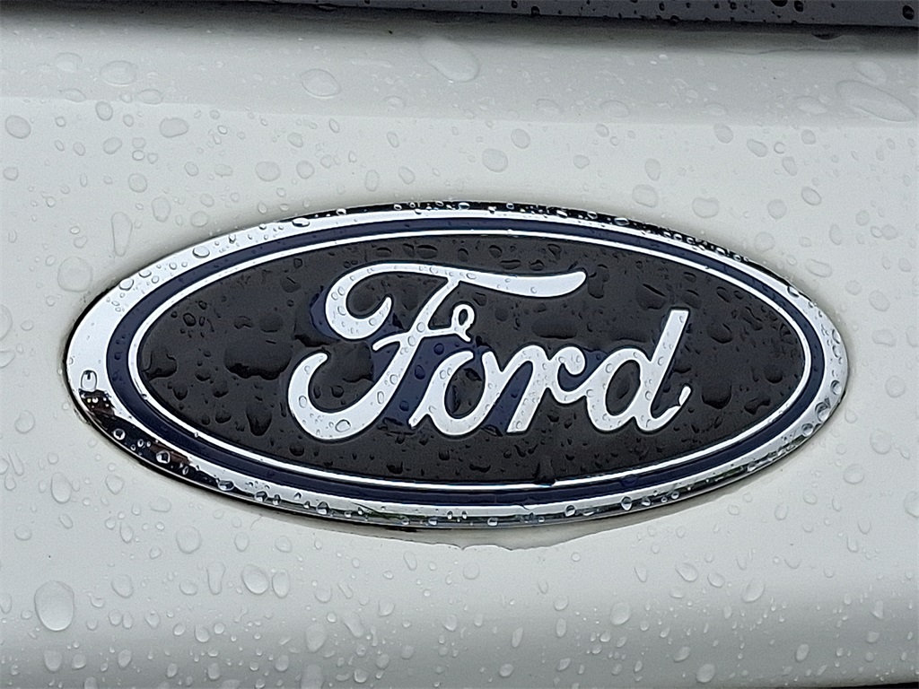 2020 Ford Explorer Platinum - Photo 31