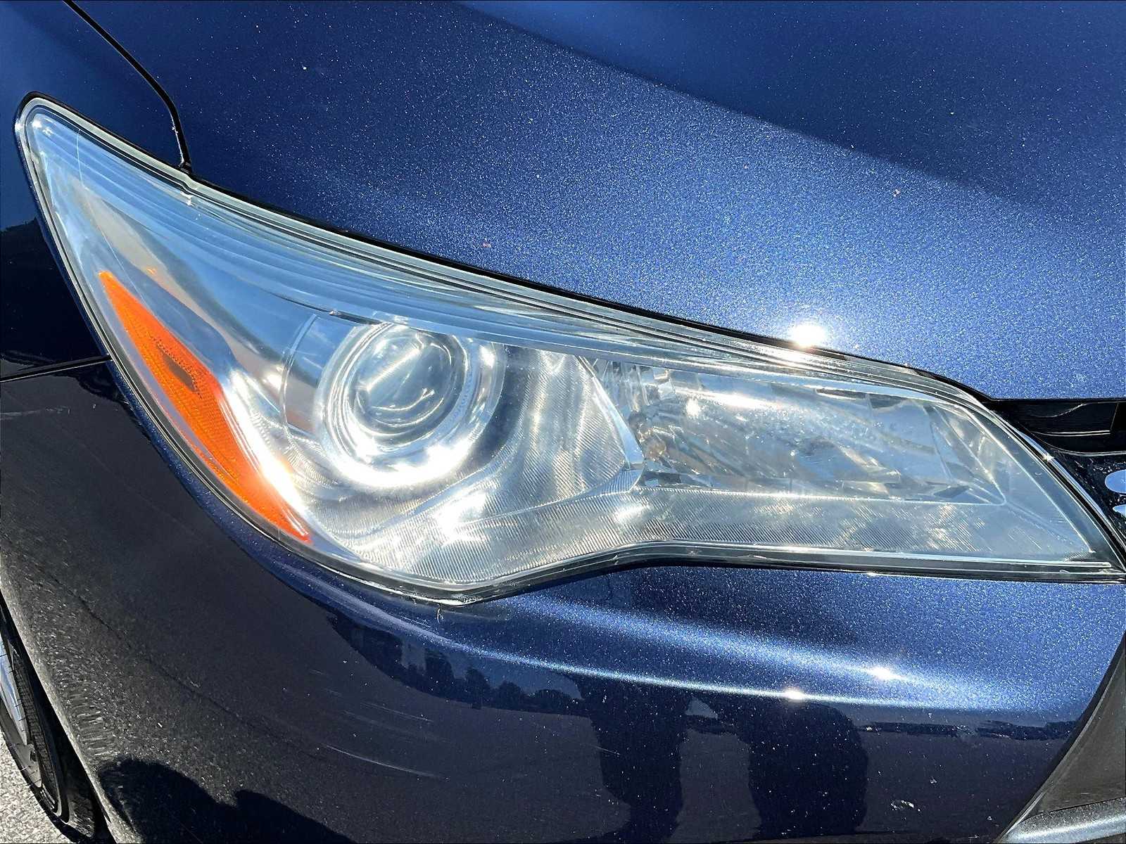 2016 Toyota Camry LE - Photo 32