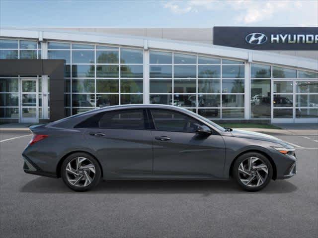 2025 Hyundai Elantra SEL Sport - Photo 7