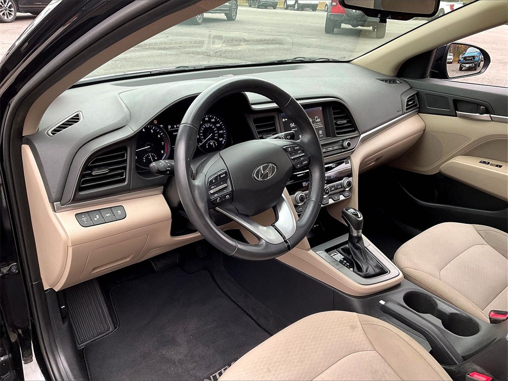 2020 Hyundai Elantra Value Edition - Photo 8