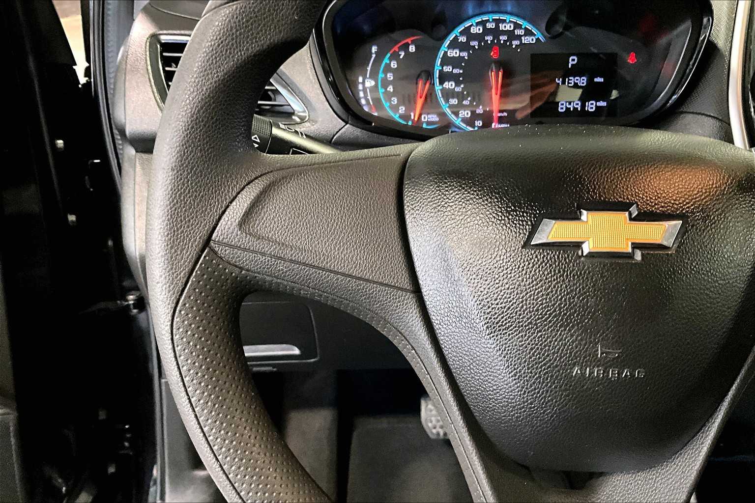 2018 Chevrolet Spark LS - Photo 23