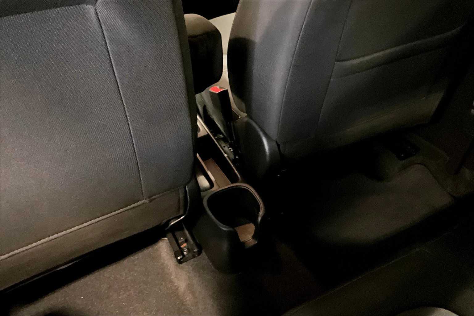 2018 Chevrolet Spark LS - Photo 28