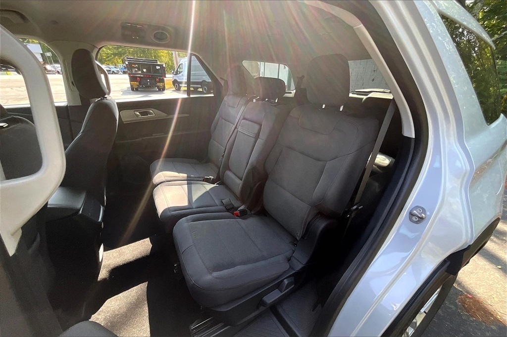 2025 Ford Explorer Active - Photo 11