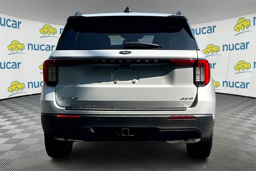 2025 Ford Explorer Active - Photo 5