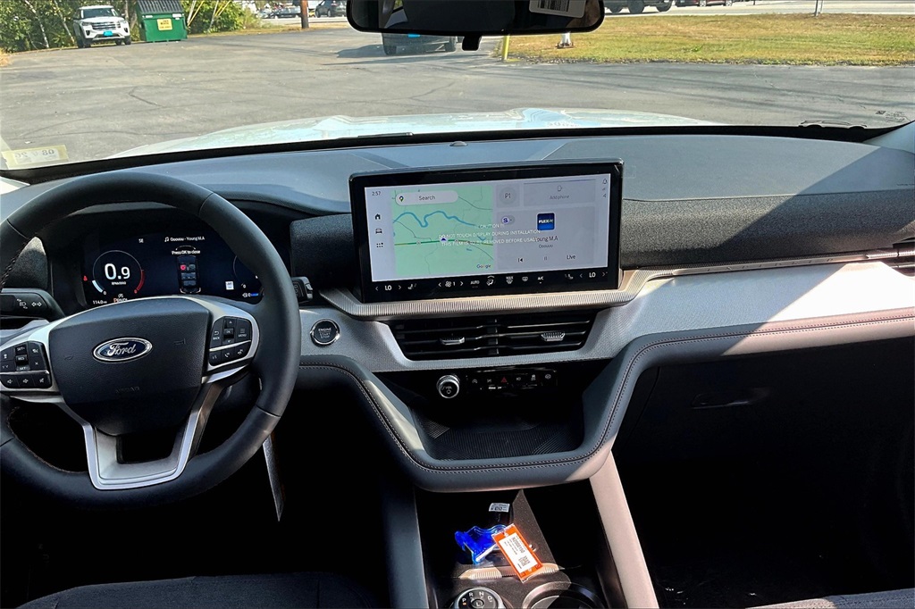 2025 Ford Explorer Active - Photo 8