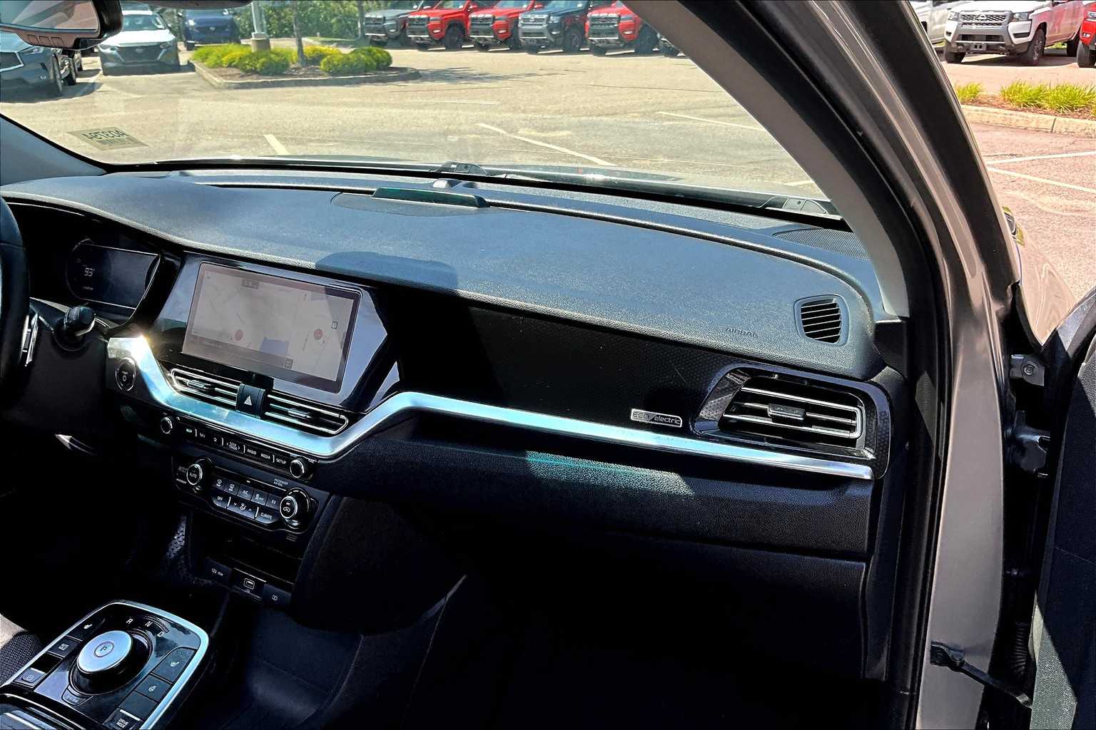 2022 Kia Niro EV EX - Photo 13