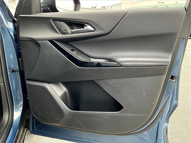 2025 Chevrolet Equinox LT - Photo 12