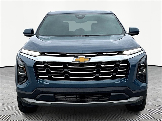 2025 Chevrolet Equinox LT - Photo 2