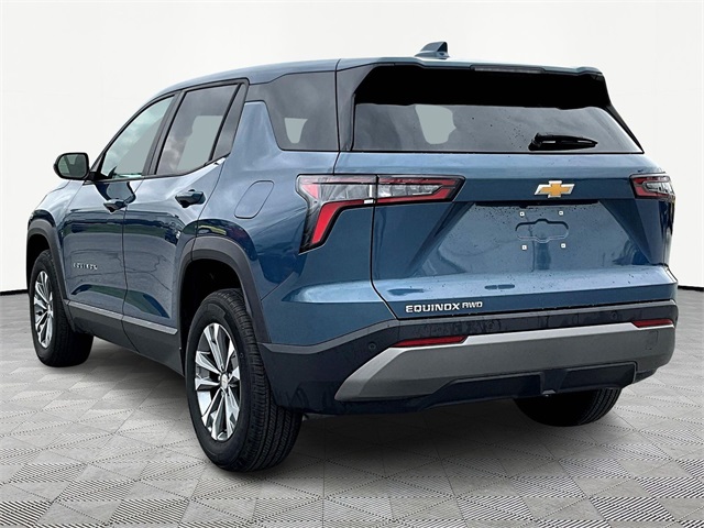 2025 Chevrolet Equinox LT - Photo 4