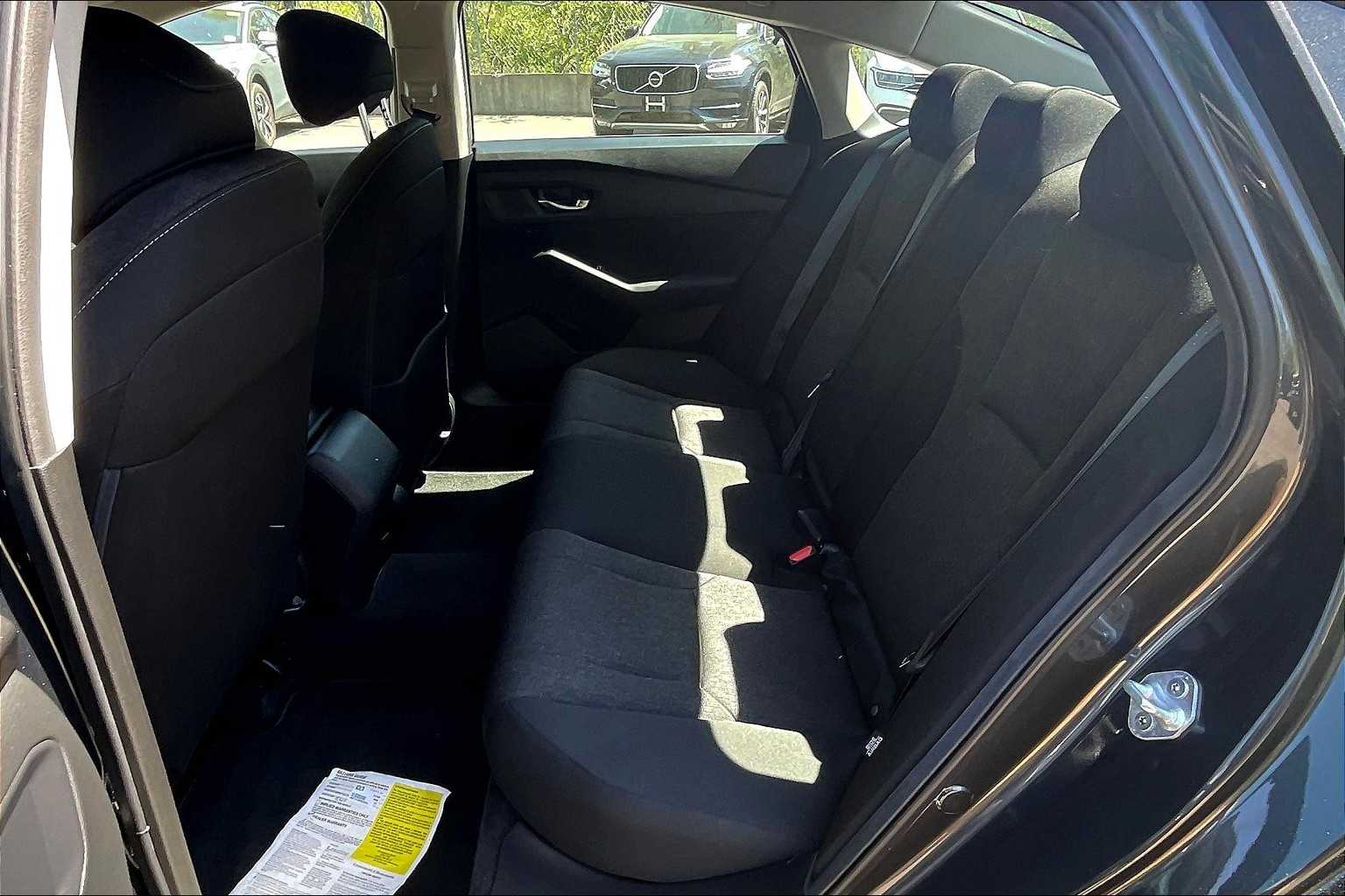 2024 Honda Accord LX - Photo 14