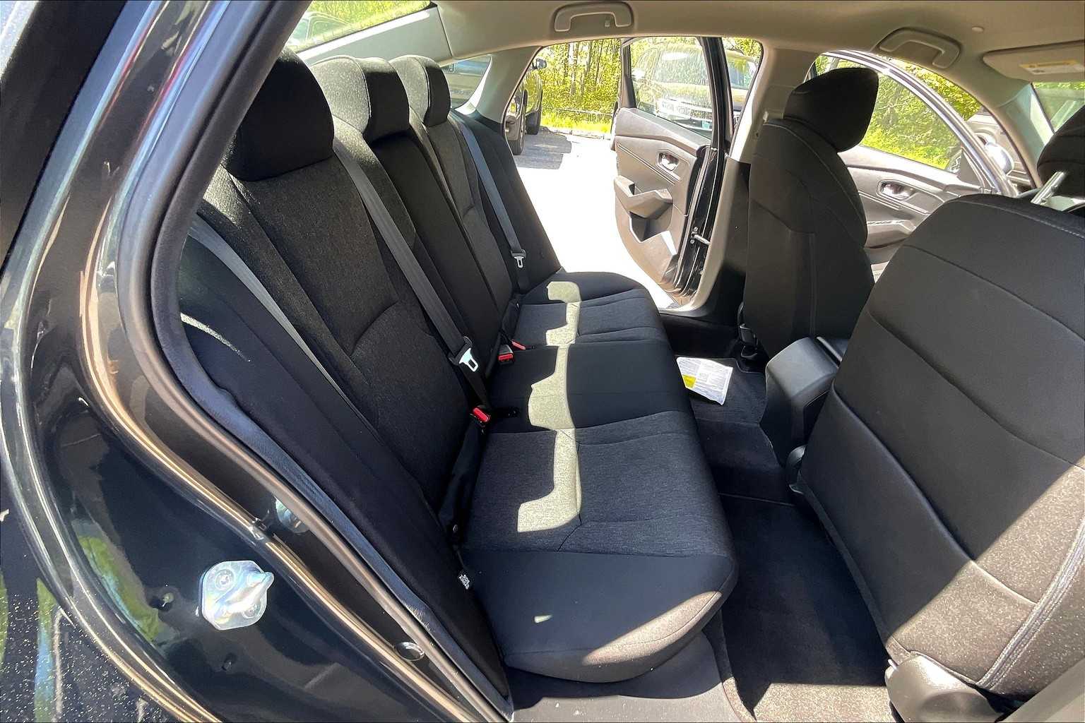 2024 Honda Accord LX - Photo 15