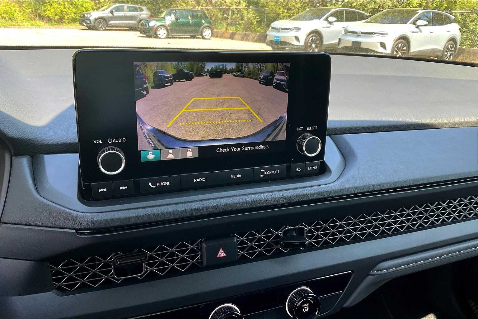 2024 Honda Accord LX - Photo 18