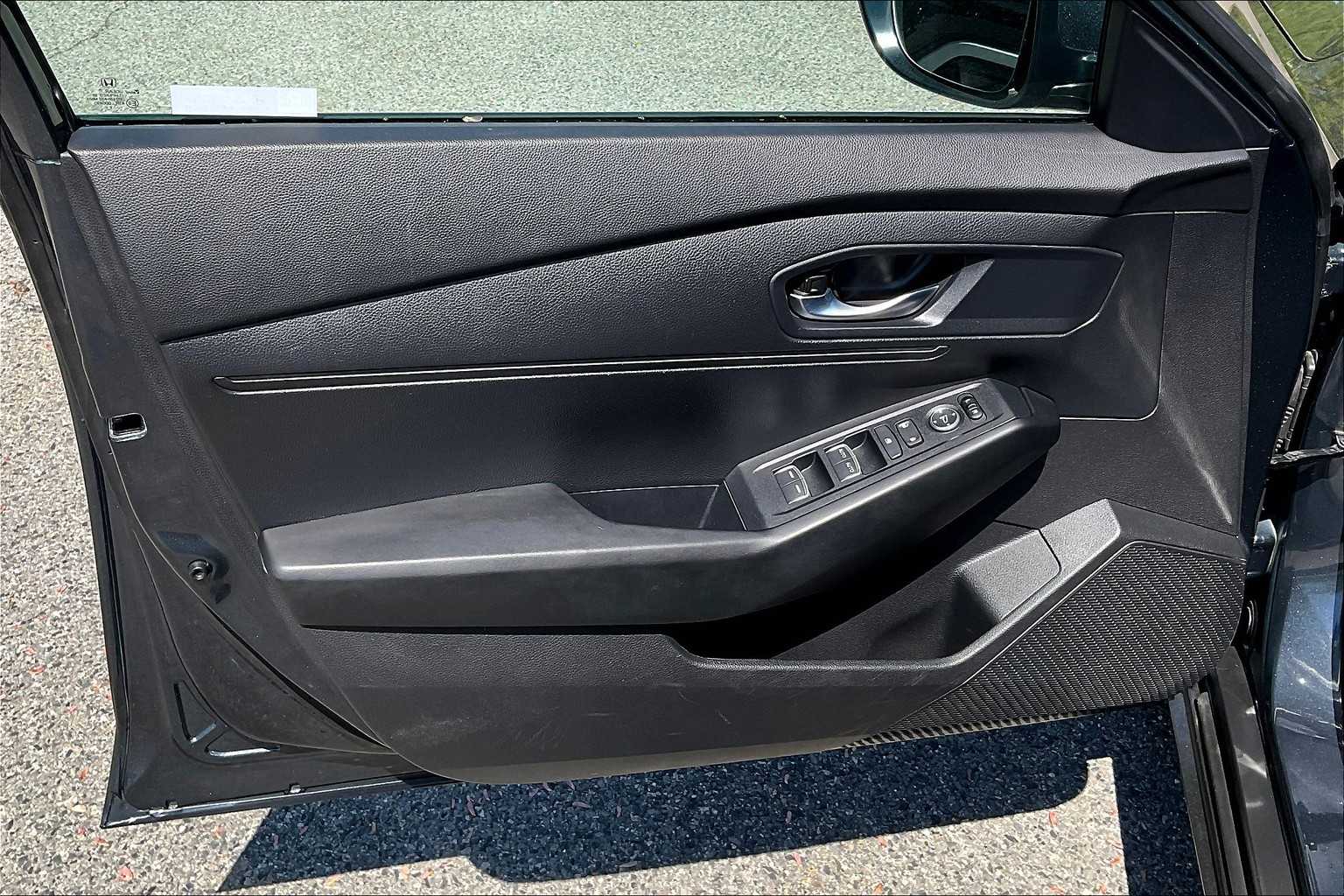 2024 Honda Accord LX - Photo 8